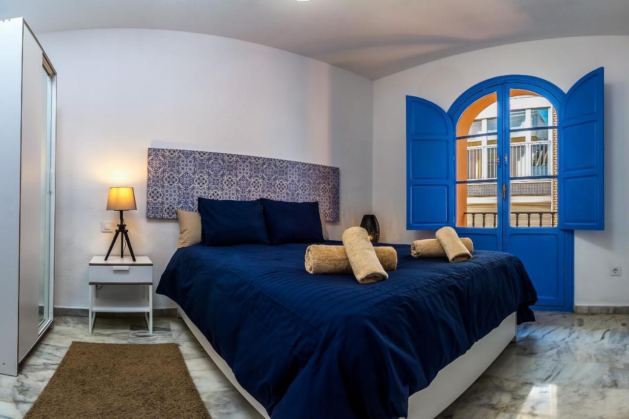 More Center Apartment Sevilla Buitenkant foto