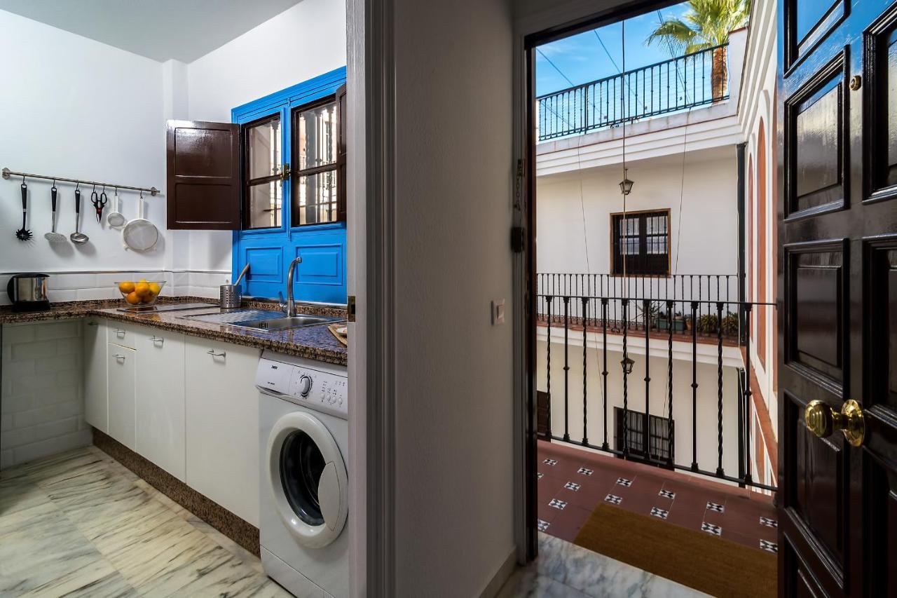More Center Apartment Sevilla Buitenkant foto