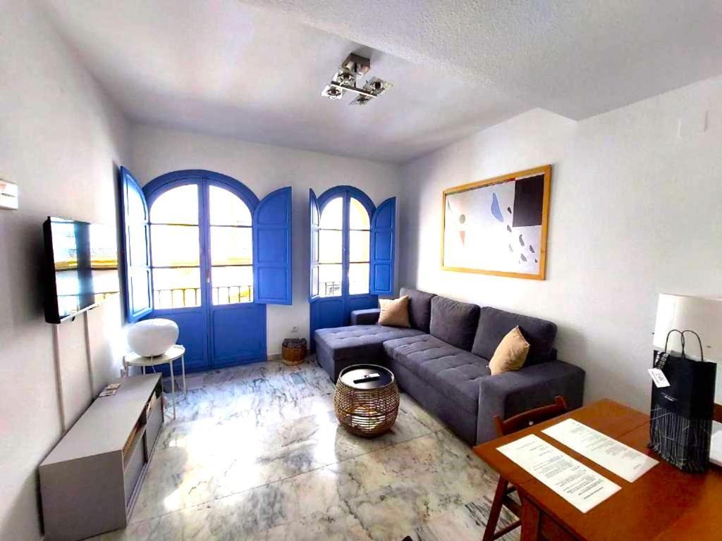 More Center Apartment Sevilla Buitenkant foto